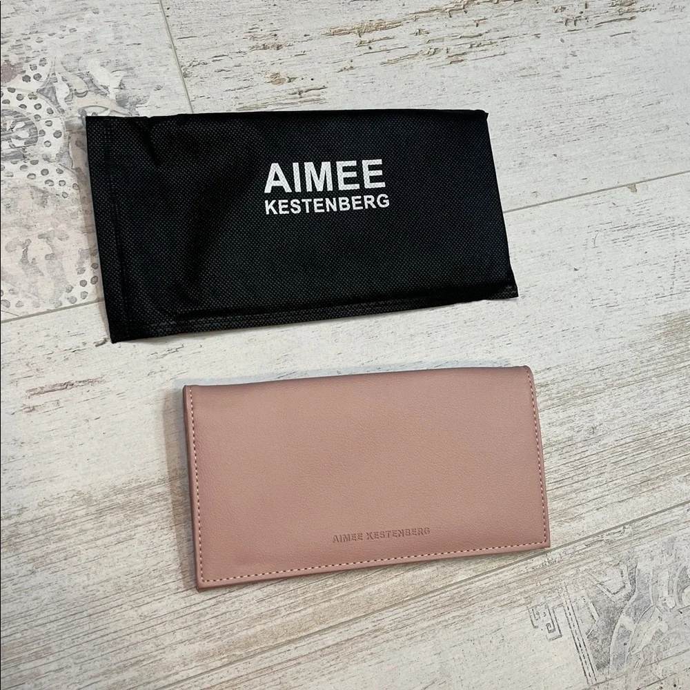 Aimee Kestenberg new original